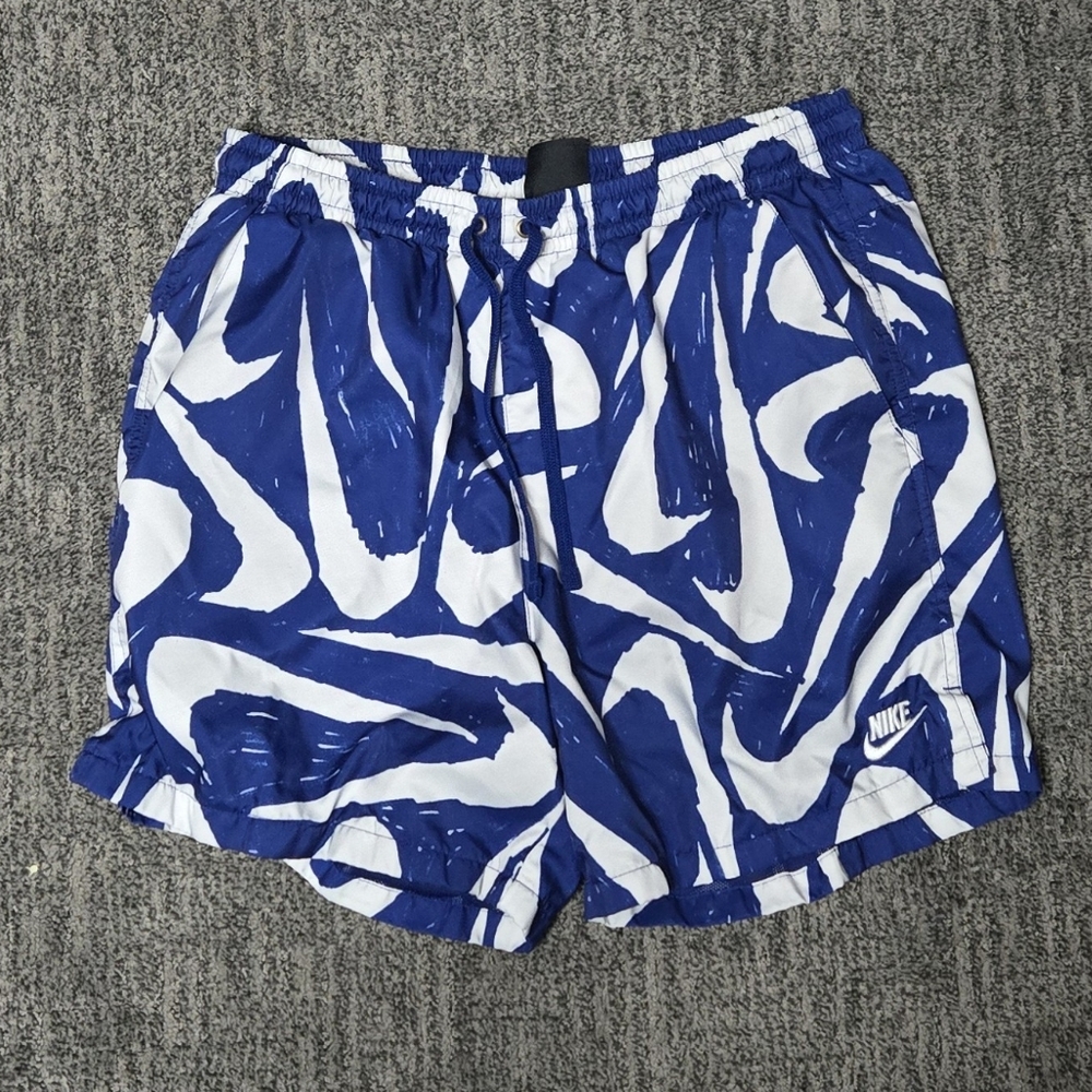 Nike Blue and White Patterned Shorts